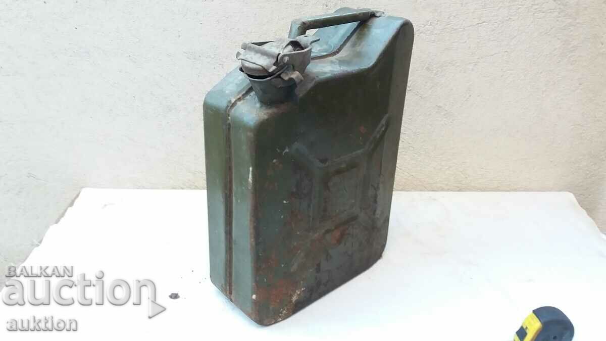 MILITARY FUEL CAN 10 LITERS METAL