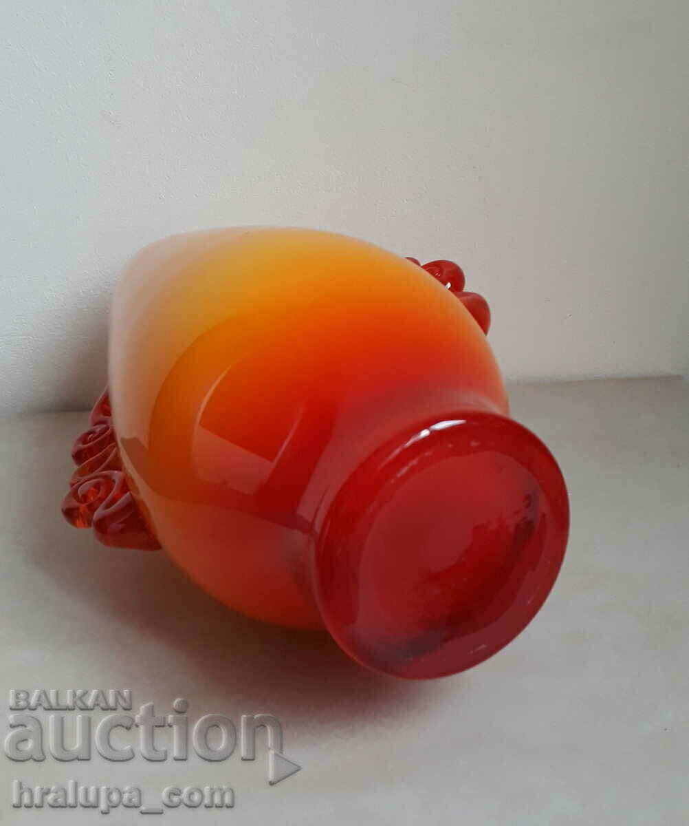 Auction Unique Murano Murano double-layered vase Auction Unique Murano Murano double-layered vase