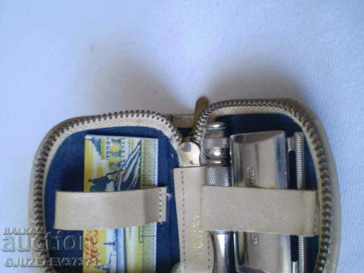 Παλιά ξυριστική μηχανή Gillette - 5 Παλιά ξυριστική μηχανή Gillette - 5