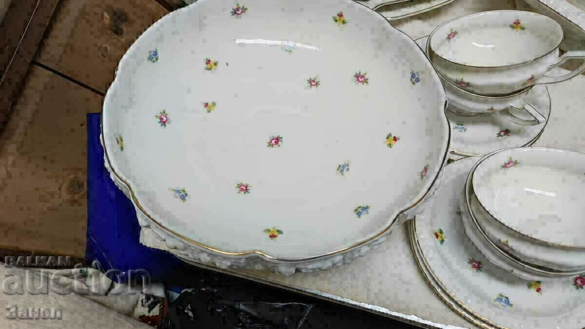 Rosenthal dinner service with price 999.00 BGN | € 510.78