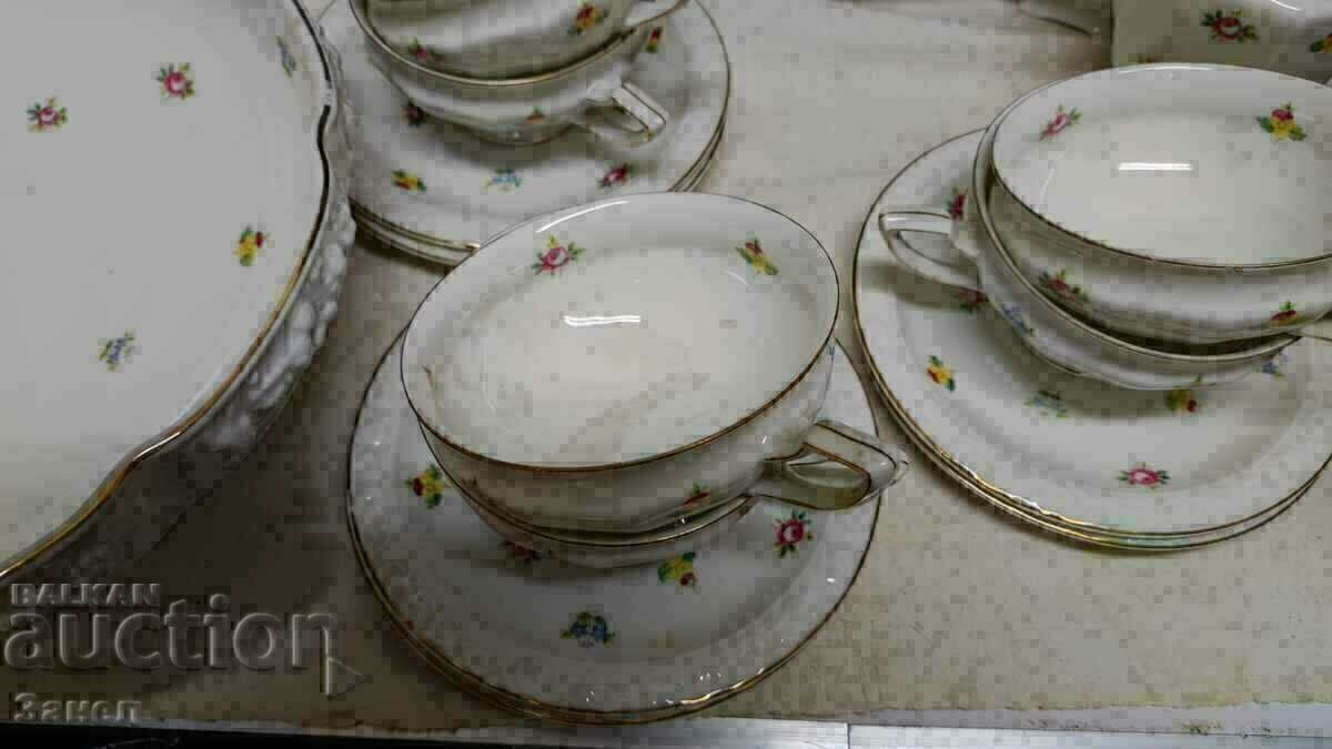Аукцион Сервиз за хранене Rosenthal Аукцион Сервиз за хранене Rosenthal