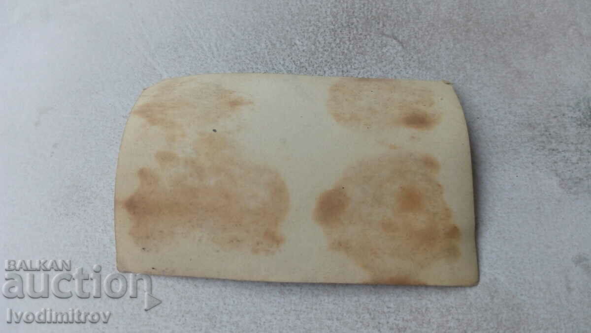 Снимка Младежи и девойки с цена 1.45 лв. | € 0.74 Снимка Младежи и девойки с цена 1.45 лв. | € 0.74