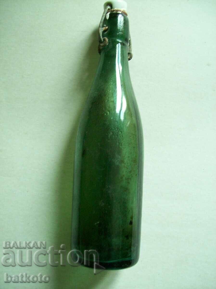 Стара бирена бутилка от соца