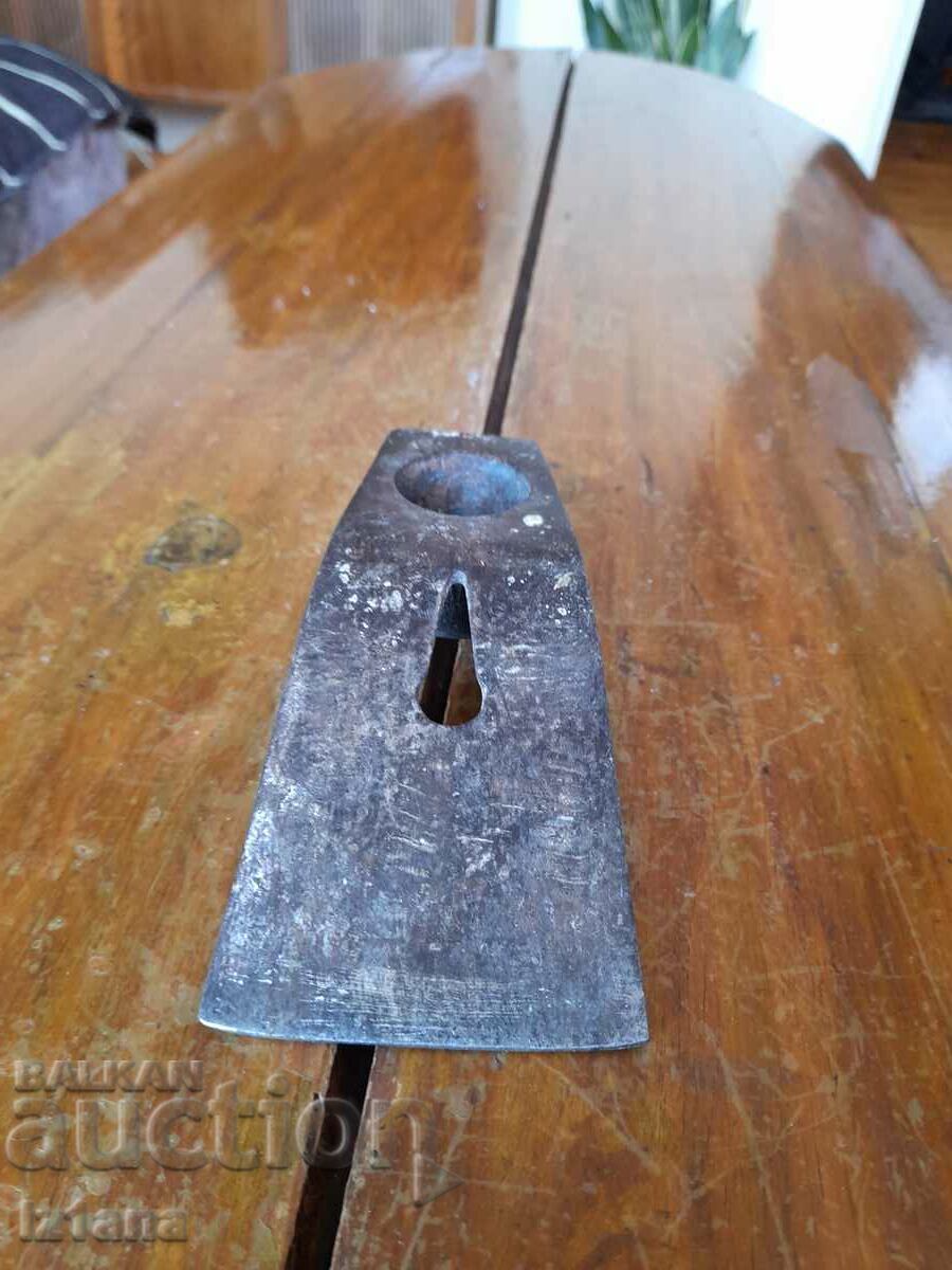 tesla vechi cu preț 15.00 BGN | € 7.67 tesla vechi cu preț 15.00 BGN | € 7.67