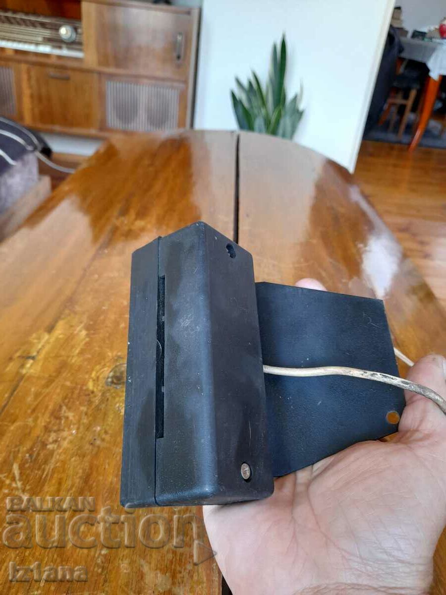 Delivery of Old taxi signal