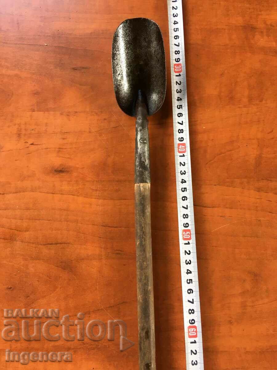 SHOVEL FOR ICE OR NUTS, LENTILS, ETC ANTIQUE - 5 SHOVEL FOR ICE OR NUTS, LENTILS, ETC ANTIQUE - 5