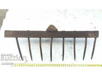 FORGED RIVETED YARD RAKE - EXCELLENT SOLID