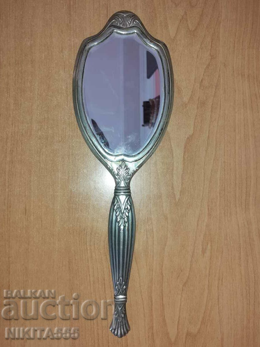 Μοναδικός παλιός ασημένιος καθρέφτης με τιμή 555.00 BGN | € 283.77 Μοναδικός παλιός ασημένιος καθρέφτης με τιμή 555.00 BGN | € 283.77