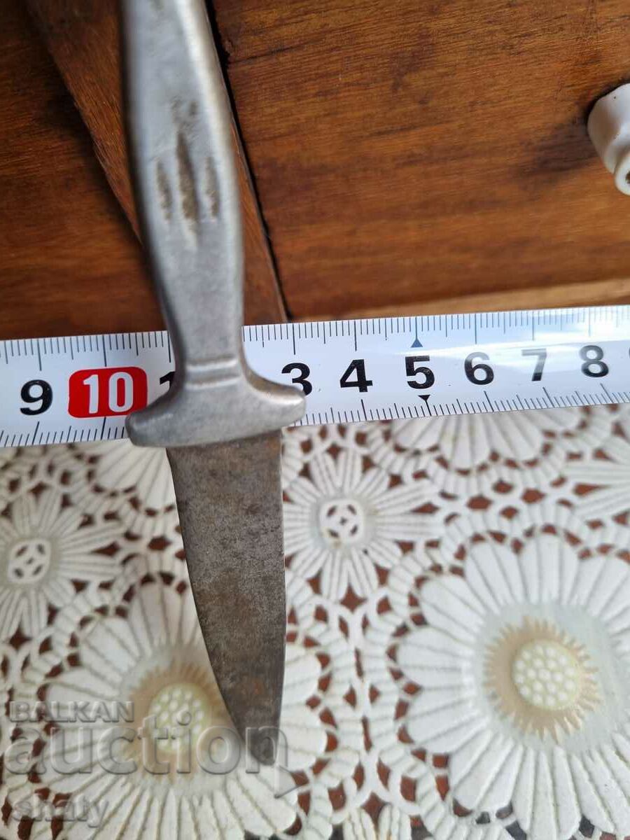 A small knife. A small dagger - 5 A small knife. A small dagger - 5