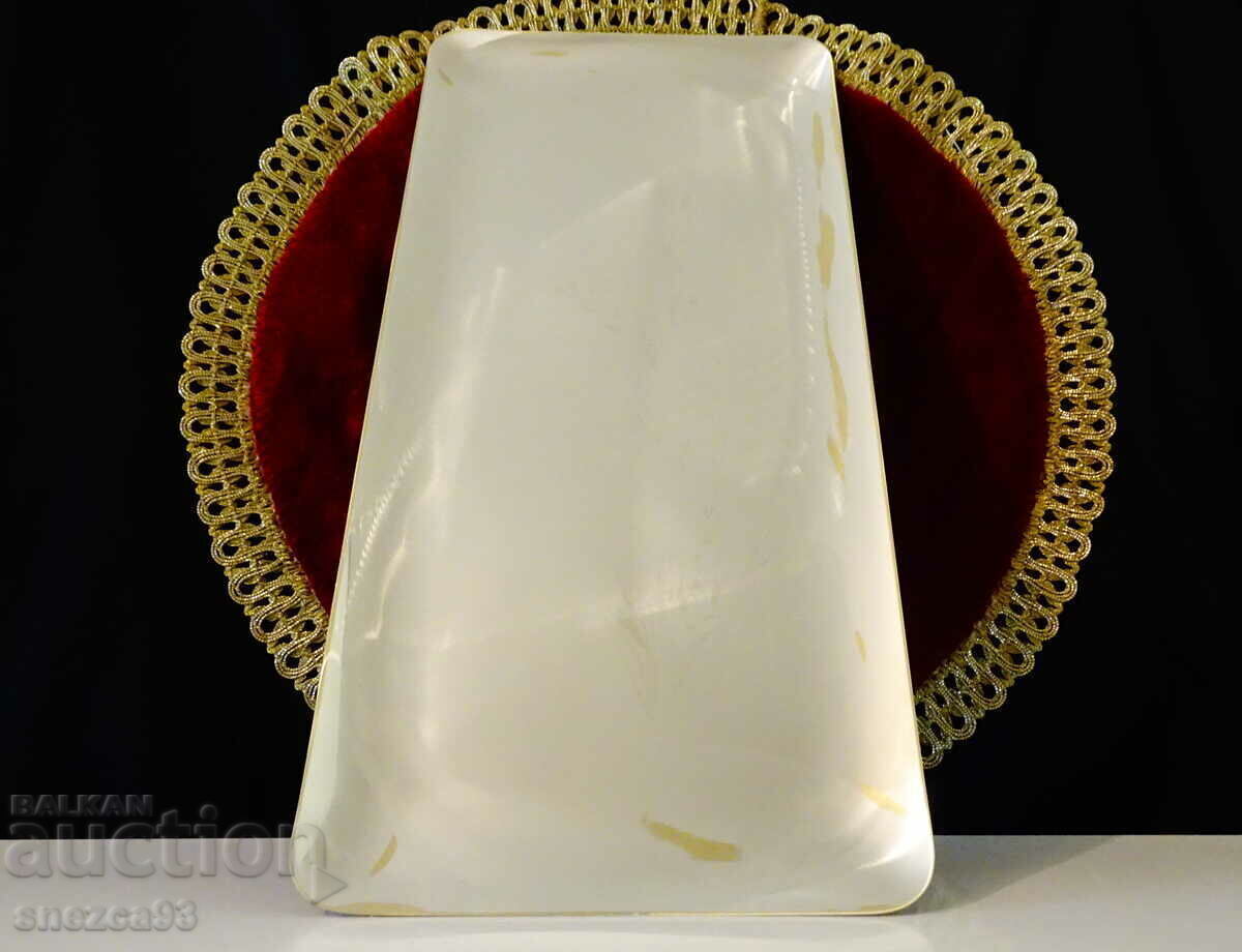 Silver-plated bronze platter, tray 35 cm, wheat ear with price 29.00 BGN | € 14.83 Silver-plated bronze platter, tray 35 cm, wheat ear with price 29.00 BGN | € 14.83