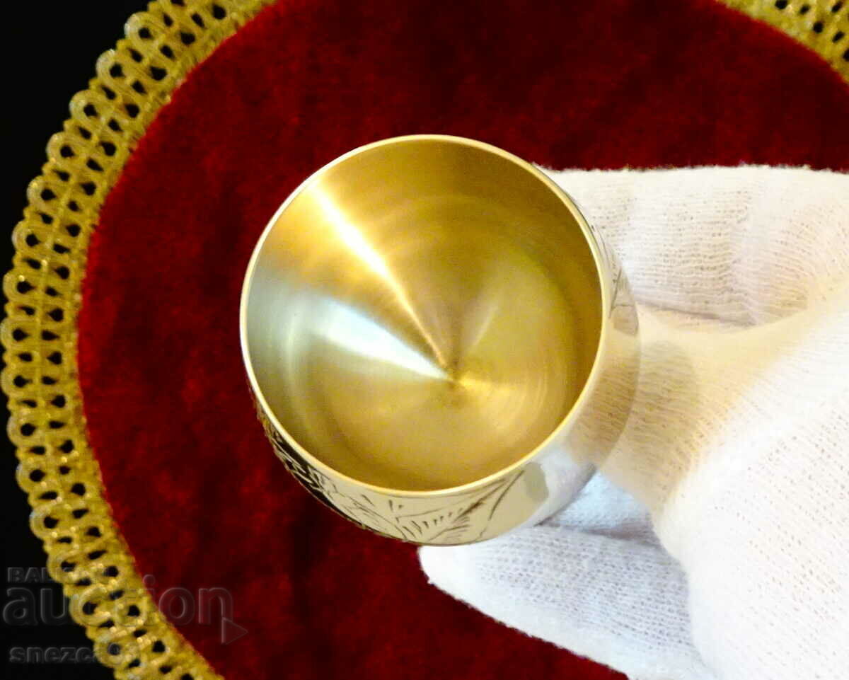 English bronze cups, baroque ornaments, 6 pieces - 5 English bronze cups, baroque ornaments, 6 pieces - 5