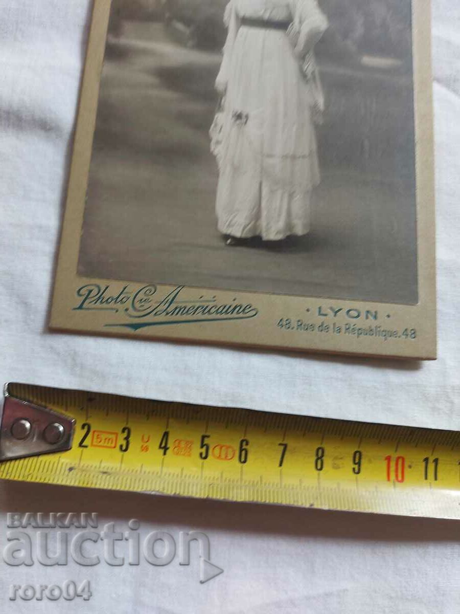 Παράδοση Φωτογραφία Cie Americaine * LYON * Παράδοση Φωτογραφία Cie Americaine * LYON *