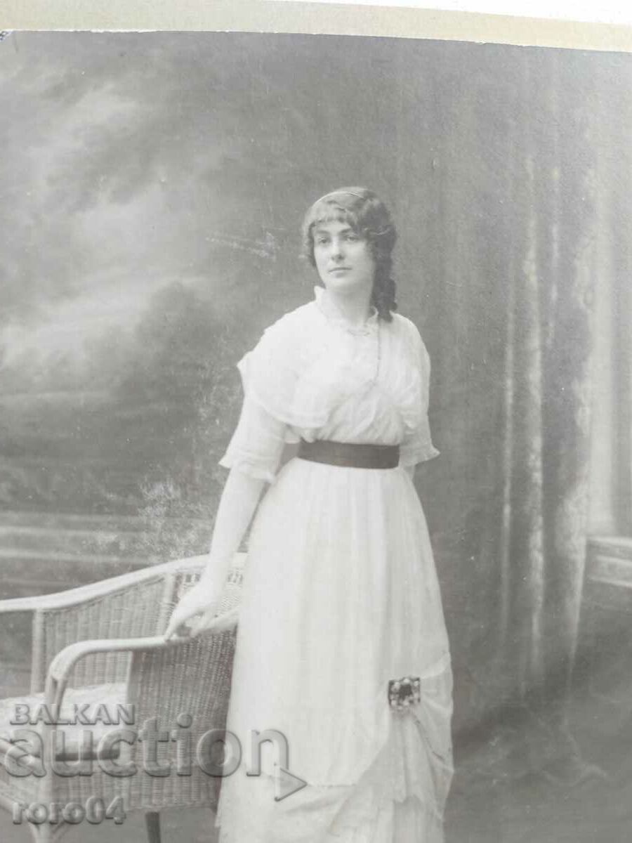 Photo Cie Americaine * LYON * with price 35.00 BGN | € 17.90 Photo Cie Americaine * LYON * with price 35.00 BGN | € 17.90