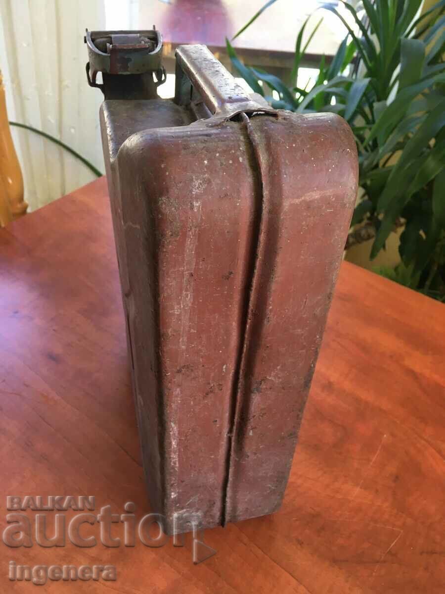 Auction MILITARY METAL TUBE FROM SOCA 10 LITERS PETROL PETROL Auction MILITARY METAL TUBE FROM SOCA 10 LITERS PETROL PETROL