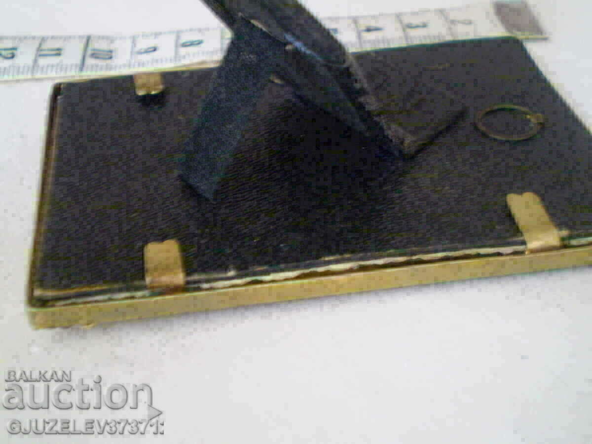 Vintage Brass Tabletop Picture Frame with Ornaments - 6 Vintage Brass Tabletop Picture Frame with Ornaments - 6