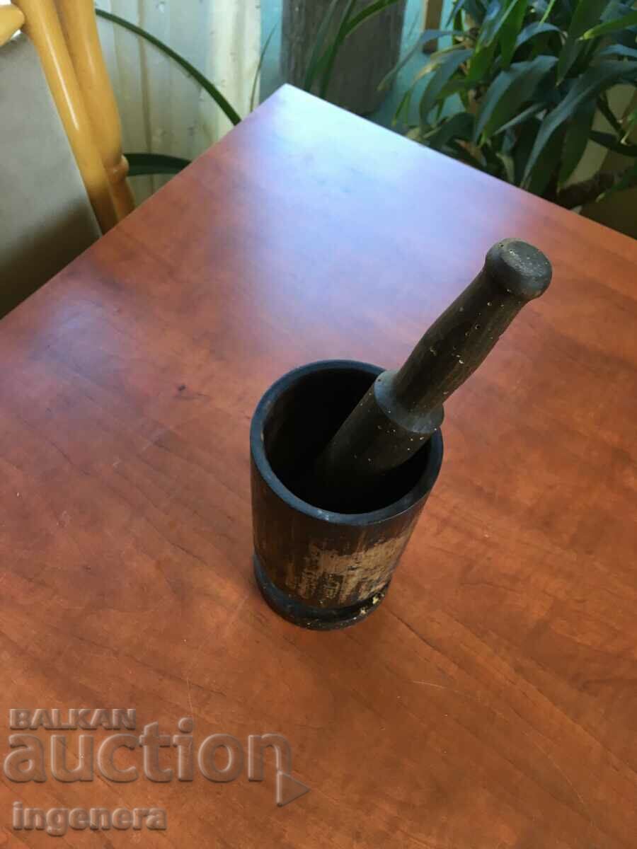 Auction MORTAR WOODEN LARGE ANTIQUE Auction MORTAR WOODEN LARGE ANTIQUE