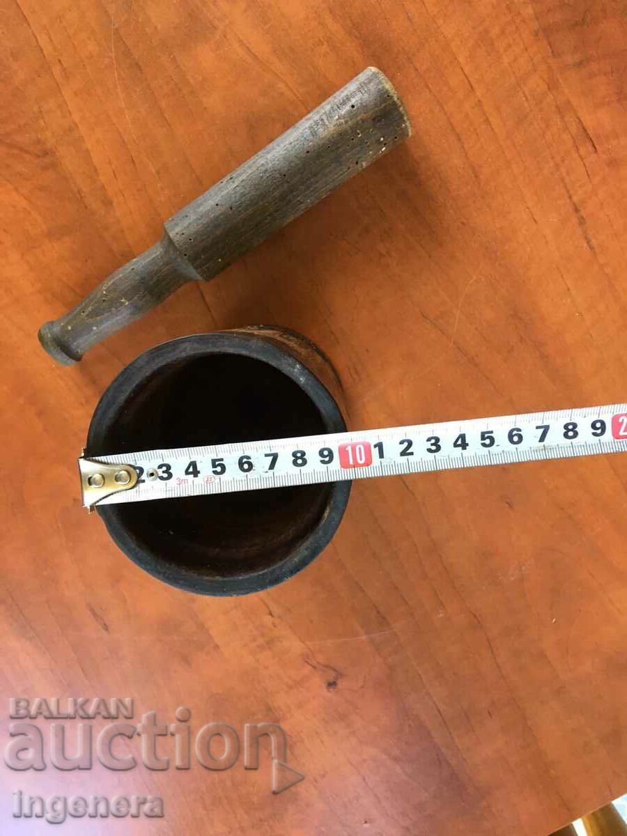 MORTAR WOODEN LARGE ANTIQUE - 5 MORTAR WOODEN LARGE ANTIQUE - 5