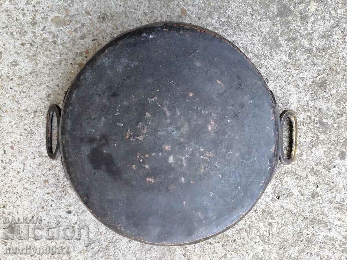 Old copper tray, sahane, baker, tray, tray with price 69.00 BGN | € 35.28 Old copper tray, sahane, baker, tray, tray with price 69.00 BGN | € 35.28