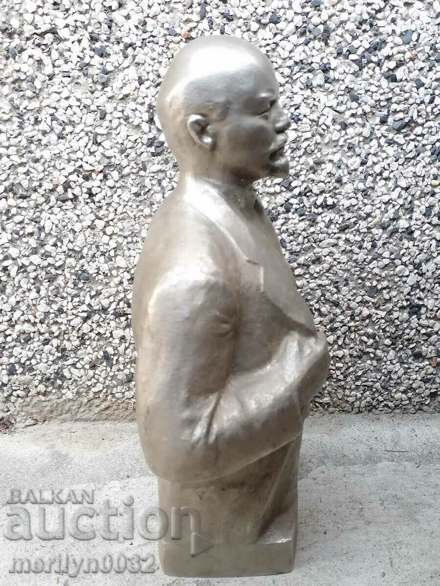Aluminum bust of Lenin, figure, sculpture, statuette with price 399.90 BGN | € 204.47 Aluminum bust of Lenin, figure, sculpture, statuette with price 399.90 BGN | € 204.47