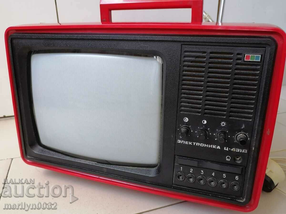 Луксозен цветен телевизор ЕЛЕКТРОНИКА Ц-431Д тв апарат СССР