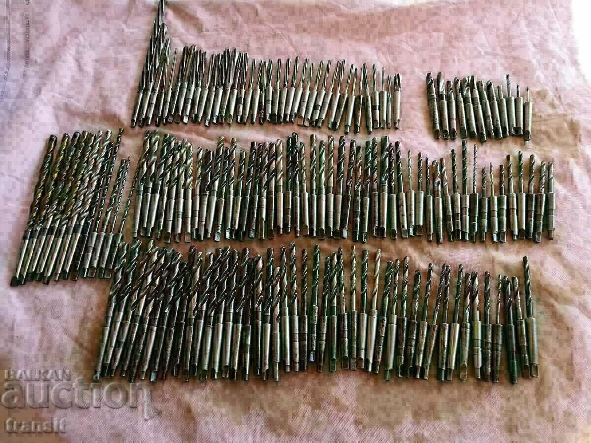 Drills, lathe MK1, Morse 1 West Germany, Great Britain 152 pcs. - 5 Drills, lathe MK1, Morse 1 West Germany, Great Britain 152 pcs. - 5