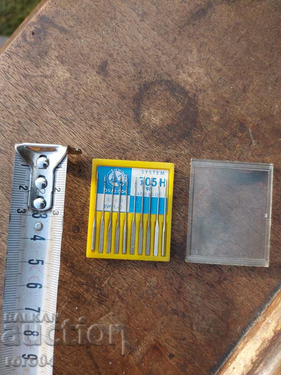 NEEDLES - SEWING MACHINE with price 8.99 BGN | € 4.60 NEEDLES - SEWING MACHINE with price 8.99 BGN | € 4.60