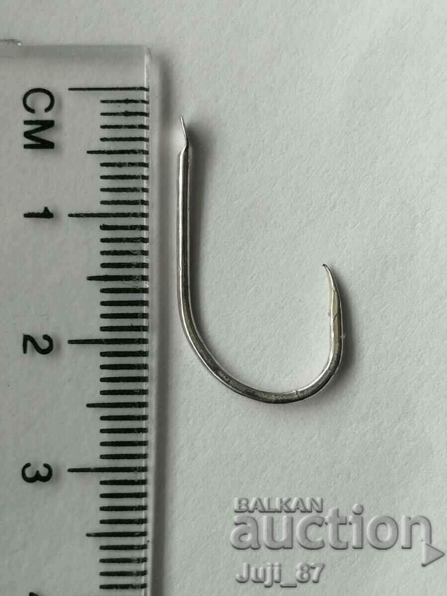 New silver hook
