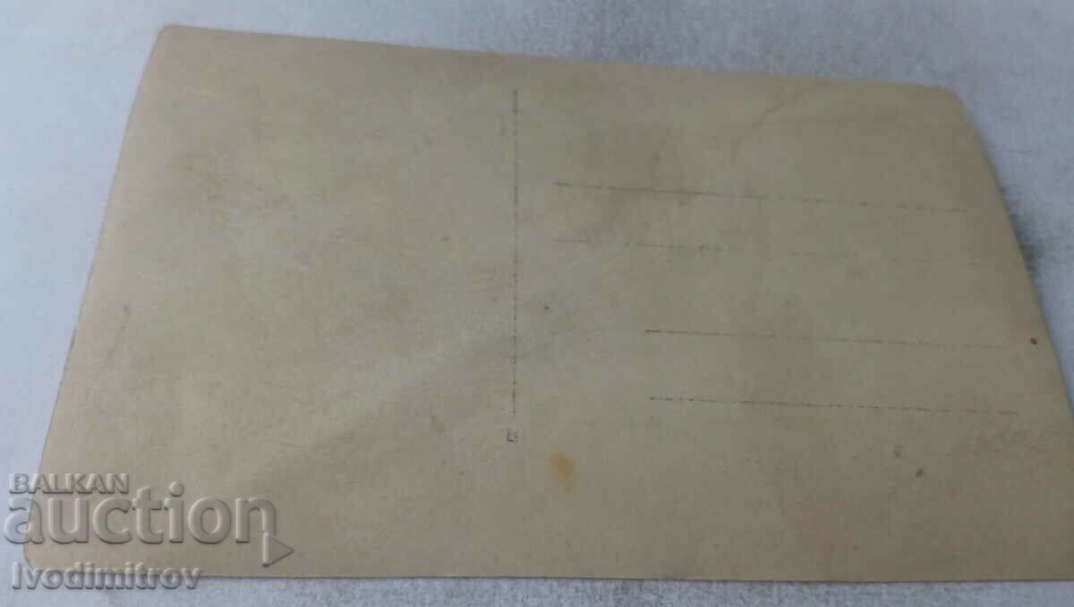 Photo Two young women in vintage swimsuit with black umbrella on the beach with price 2.85 BGN | € 1.46 Photo Two young women in vintage swimsuit with black umbrella on the beach with price 2.85 BGN | € 1.46