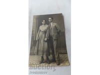 Снимка Млад мъж и млада жена