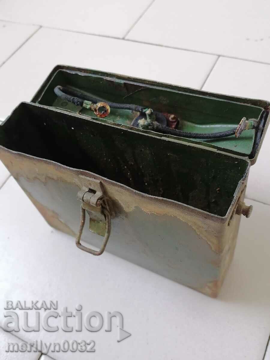 Army Metal Box World War II Box - 7 Army Metal Box World War II Box - 7