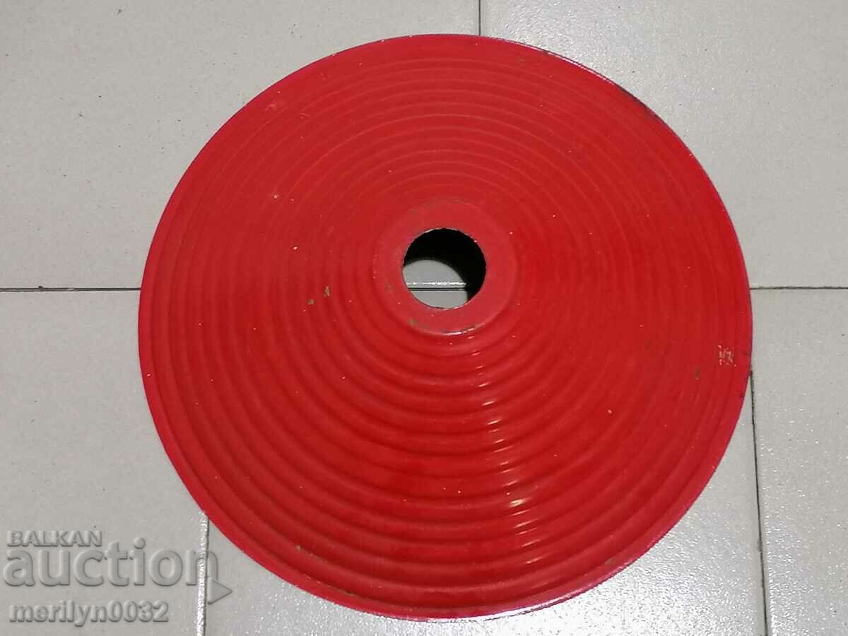 Old lamp reflector enamel with price 40.00 BGN | € 20.45 Old lamp reflector enamel with price 40.00 BGN | € 20.45