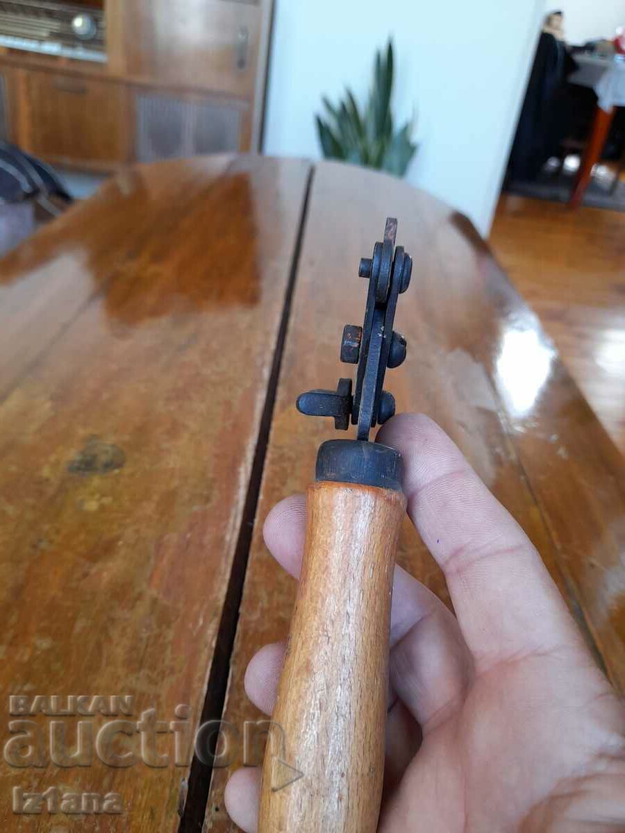 Delivery of Ancient tool Delivery of Ancient tool