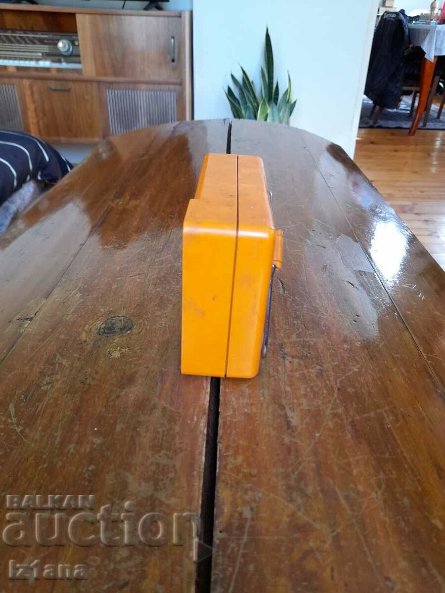 Delivery of Old radio, Telefunken radio receiver Delivery of Old radio, Telefunken radio receiver