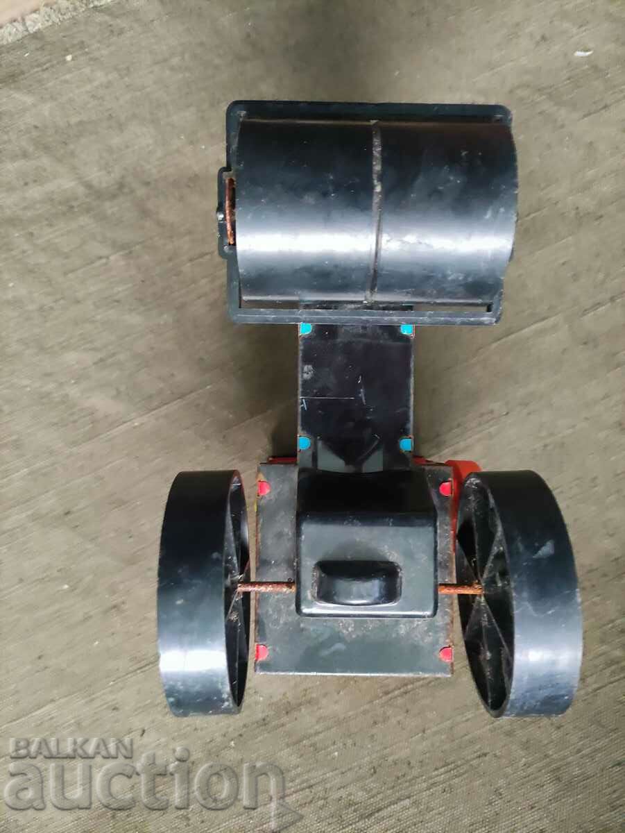 metal toy roller kovo druzstvo nachod Czechoslovakia - 6 metal toy roller kovo druzstvo nachod Czechoslovakia - 6