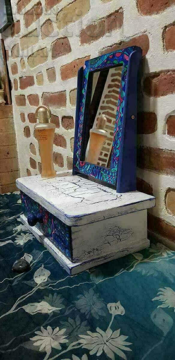 Renovated mini dressing table - 6 Renovated mini dressing table - 6