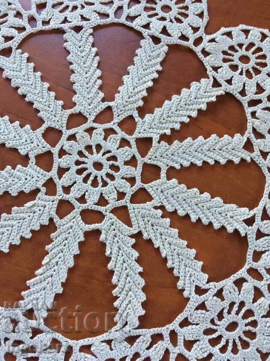 Auction CUTE UNIQUE HANDKNIT SINGLE CROCHET BLANKET Auction CUTE UNIQUE HANDKNIT SINGLE CROCHET BLANKET