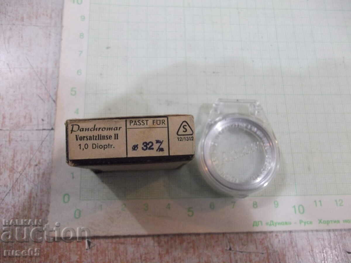 Delivery of Filter "Panchromat - Vorsatzlinse II - 1.0 Dioptr.-Ø 32 mm"