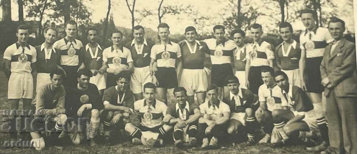 2696 Kingdom of Bulgaria football club Levski against a foreign team with price 60.00 BGN | € 30.68 2696 Kingdom of Bulgaria football club Levski against a foreign team with price 60.00 BGN | € 30.68