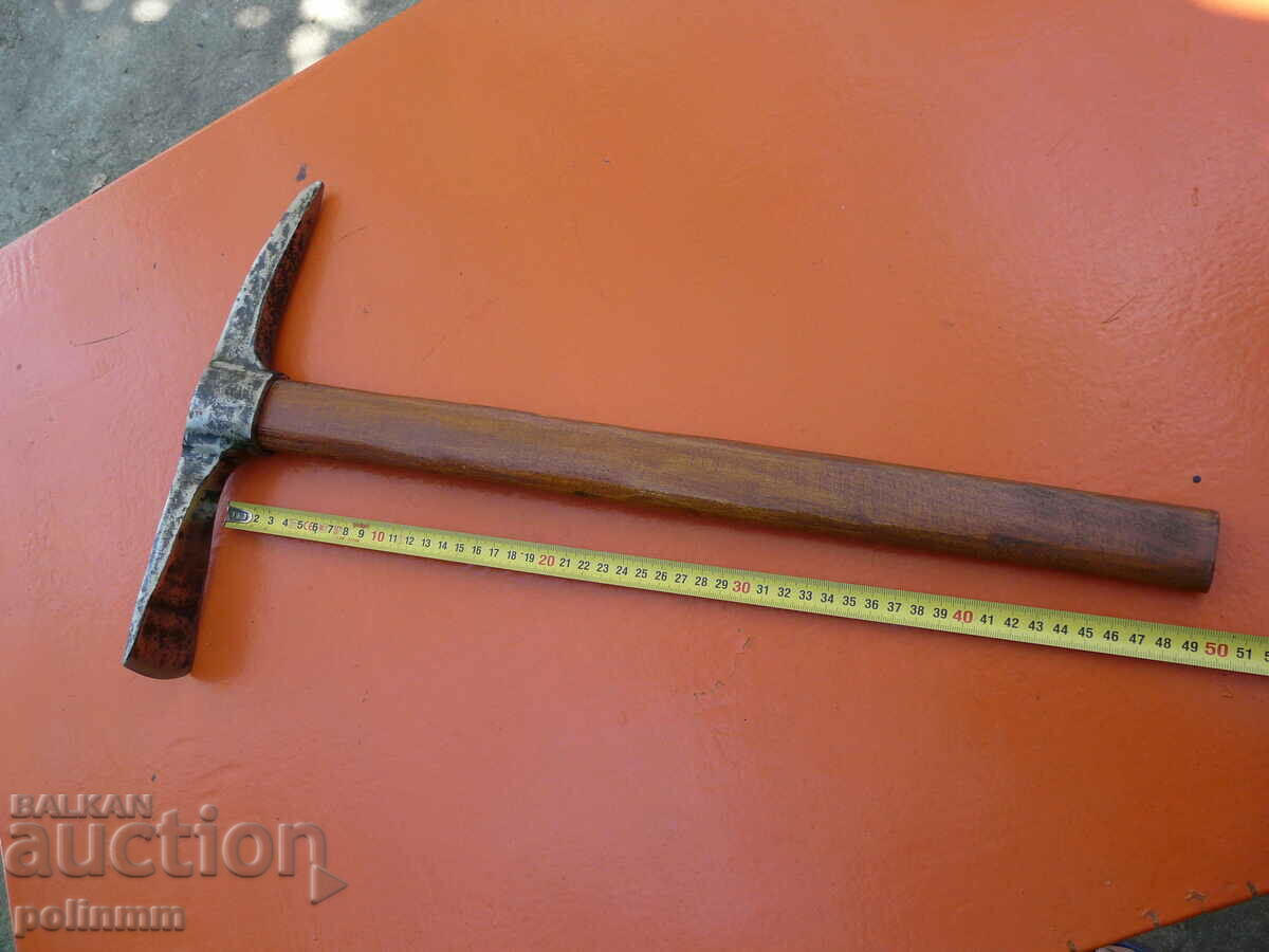 Small Bulgarian pickaxe - Chankov with price 60.00 BGN | € 30.68