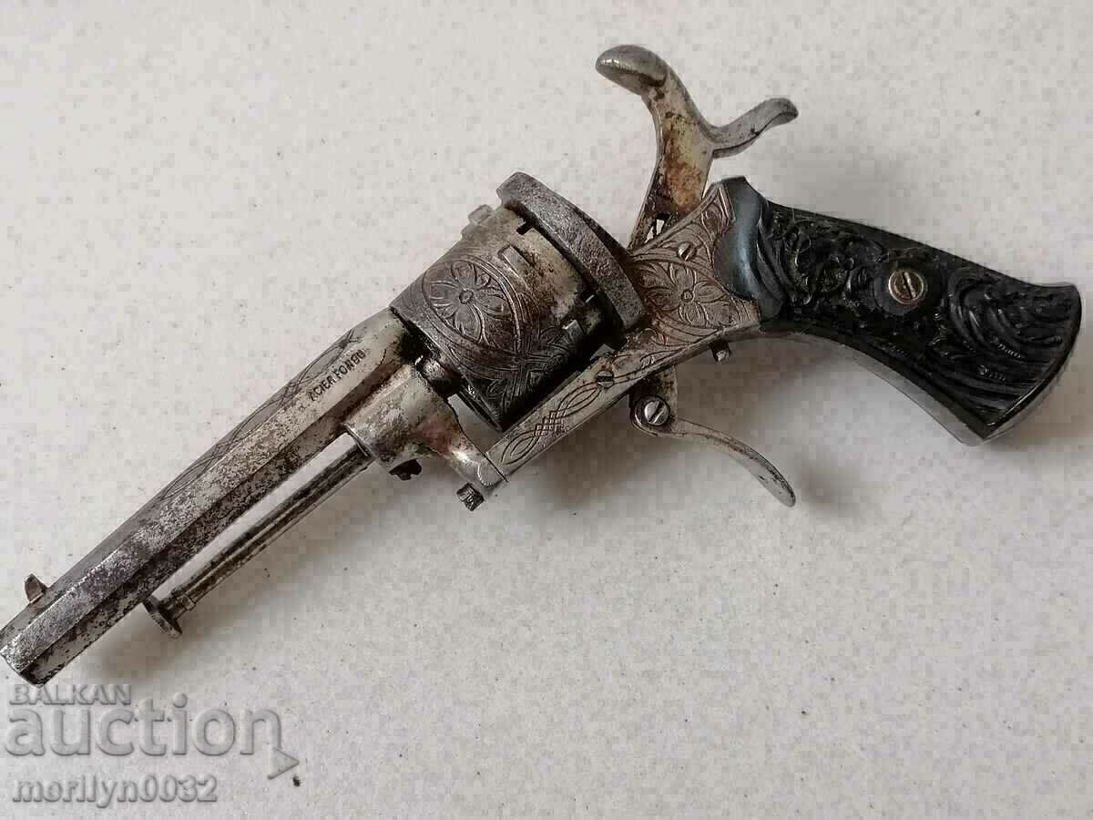 Щифтов револвер Лефуше 7мм пищов 80-те год на 19век пистолет