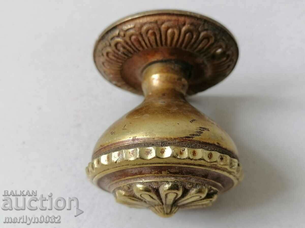 Feronerie de blocare din bronz mâner vechi cu preț 44.00 BGN | € 22.50