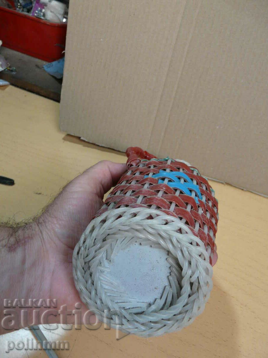 Auction An old knit bottle Auction An old knit bottle