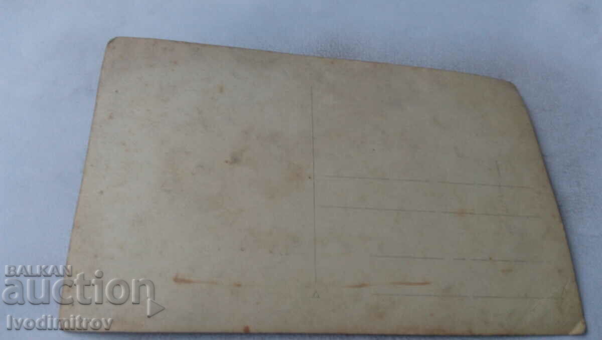 Photo Men in a restaurant for a drink with price 2.45 BGN | € 1.25 Photo Men in a restaurant for a drink with price 2.45 BGN | € 1.25