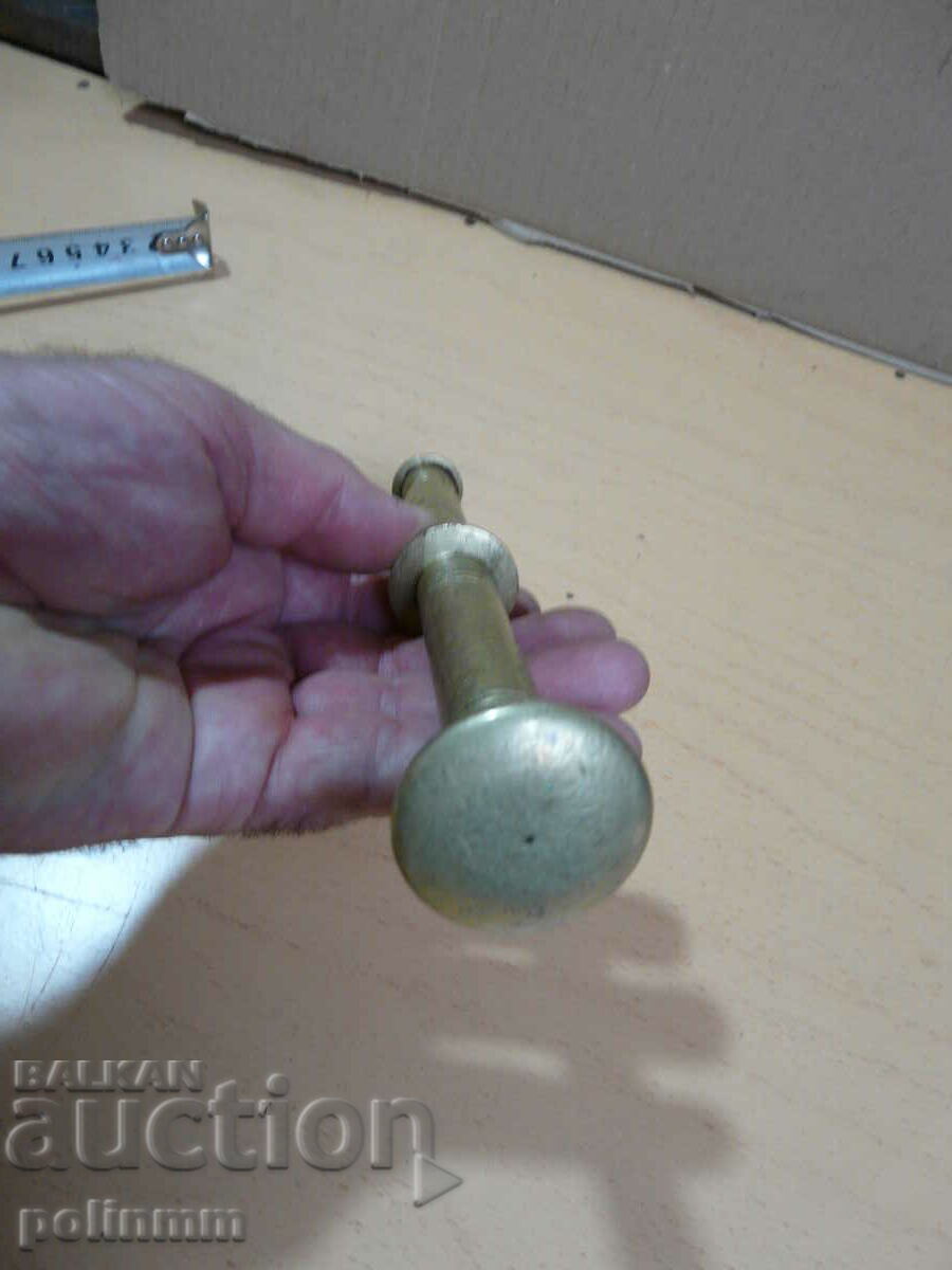 Old bronze knocker with price 20.00 BGN | € 10.23 Old bronze knocker with price 20.00 BGN | € 10.23