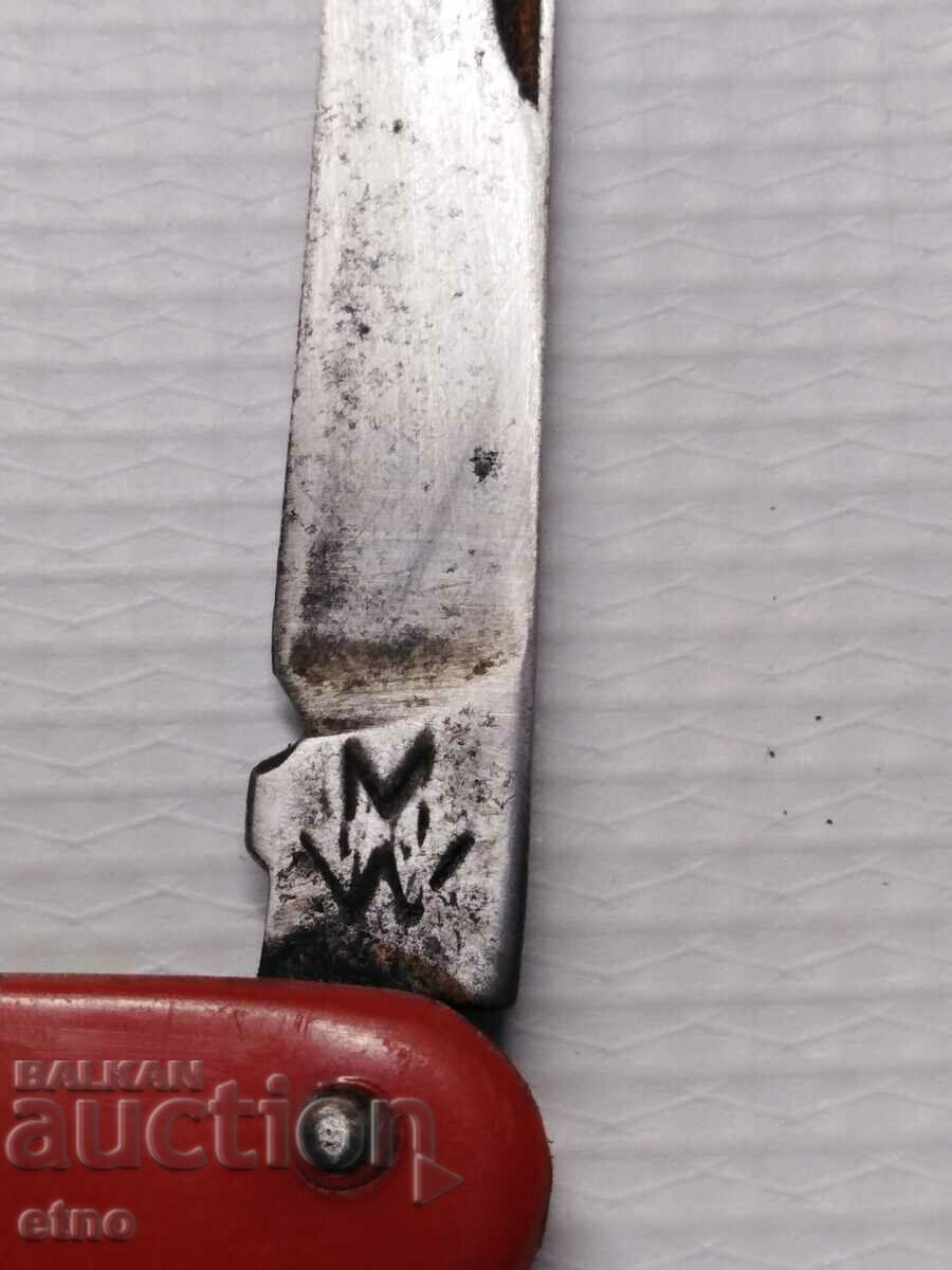OLD POCKET KNIFE WITH MARKING - "MW" with price 25.00 BGN | € 12.78
