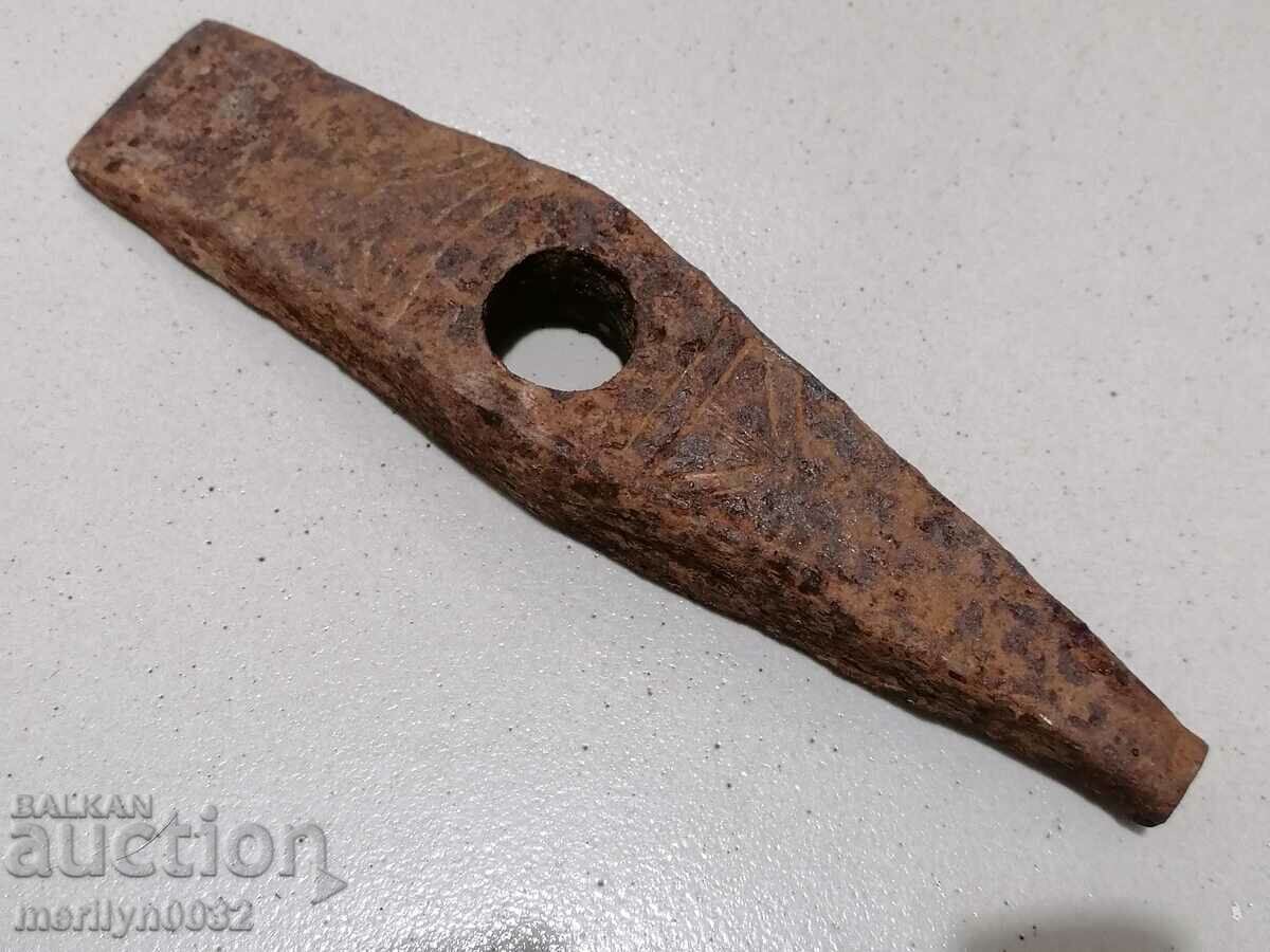 Vechi sanie ciocan, instrument, târnăcopul cu preț 59.00 BGN | € 30.17