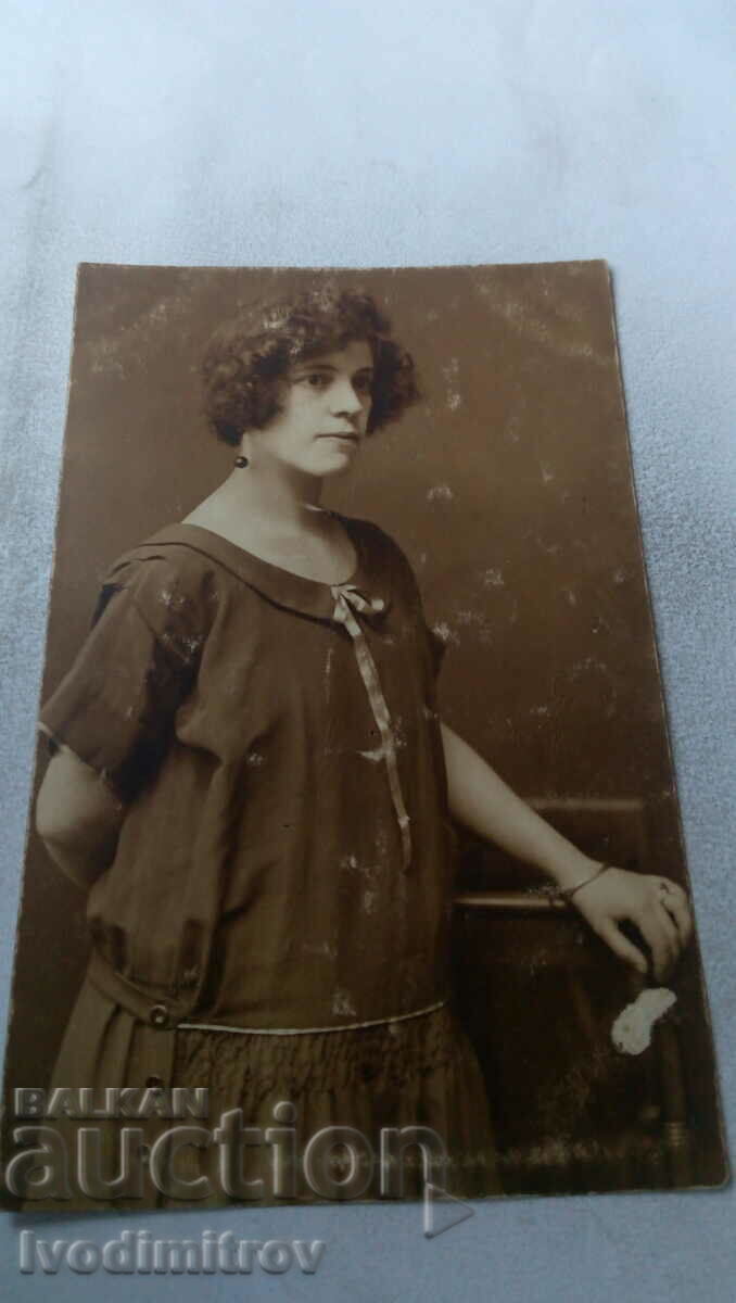 Снимка София Княжево Младо момиче 1925