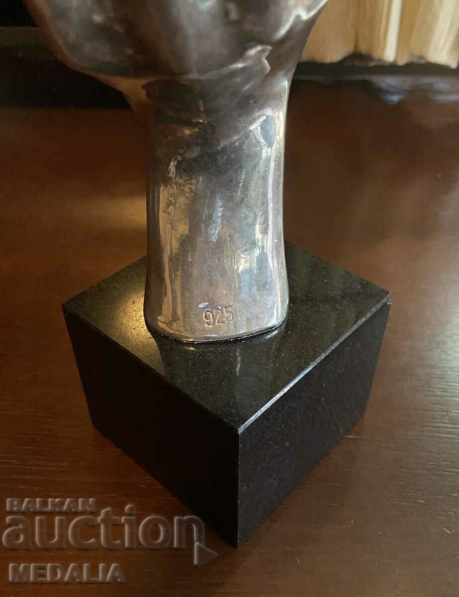 Delivery of Silver Jewish plastic-marked 925-with pedestal