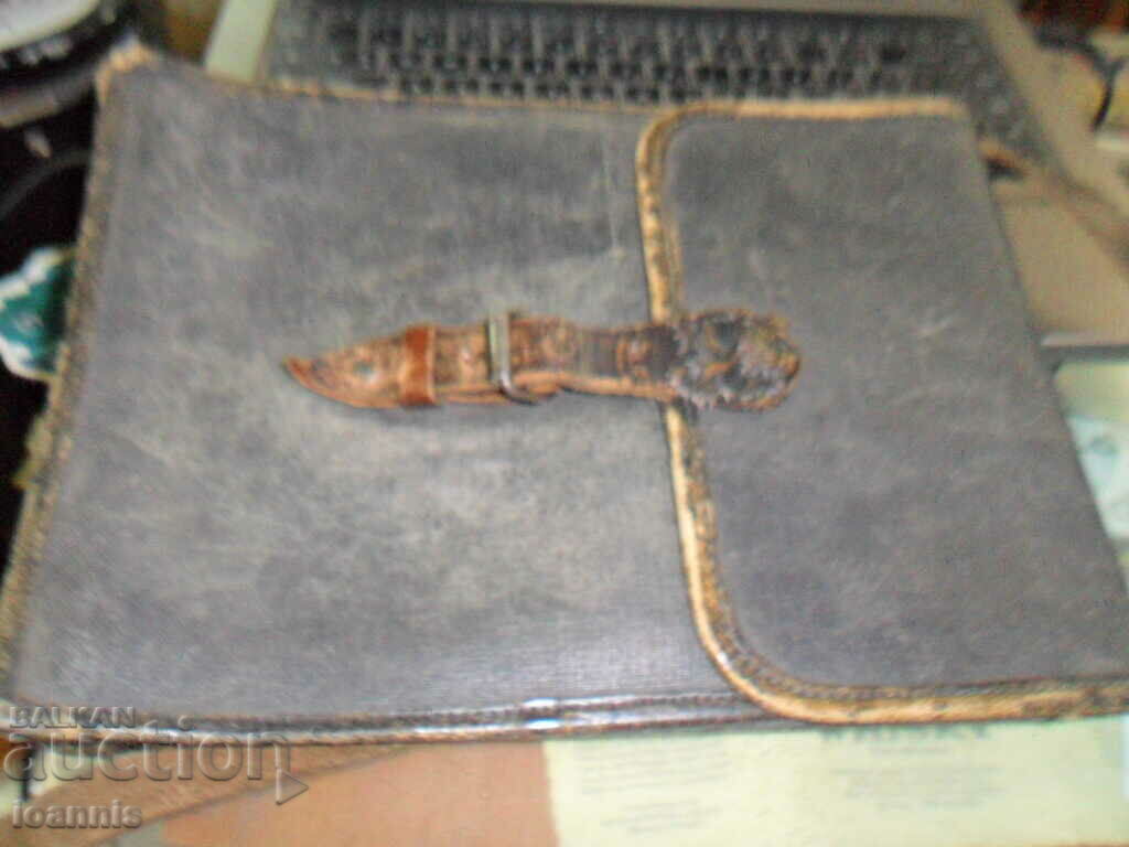 Livrarea Geantă, vară, câmp, ofițer, BNA. Livrarea Geantă, vară, câmp, ofițer, BNA.