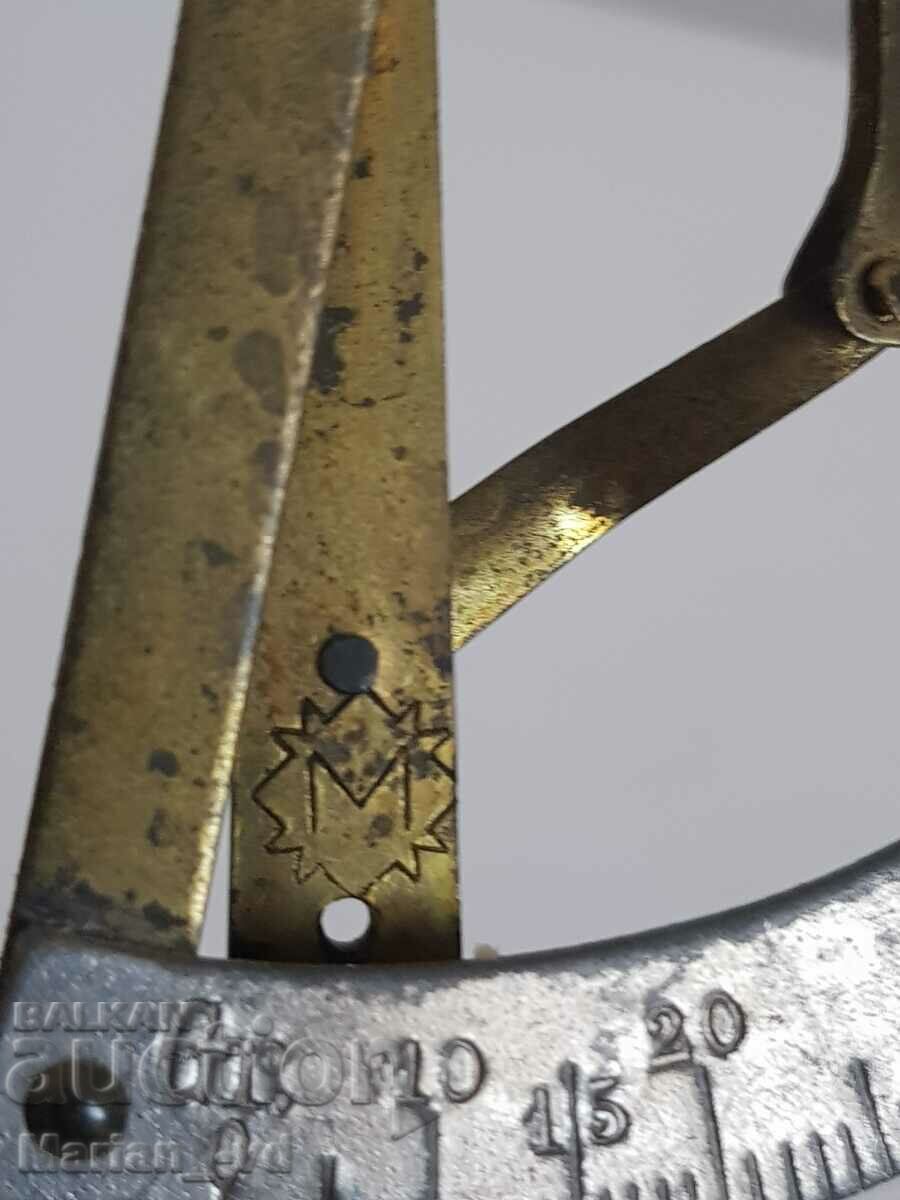 Old small postal scale - 5 Old small postal scale - 5